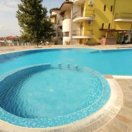 Apartment Грийн Хилс Созопол - Частен Двустаен Апартамент - Мезонет 100 Кв. М. *
